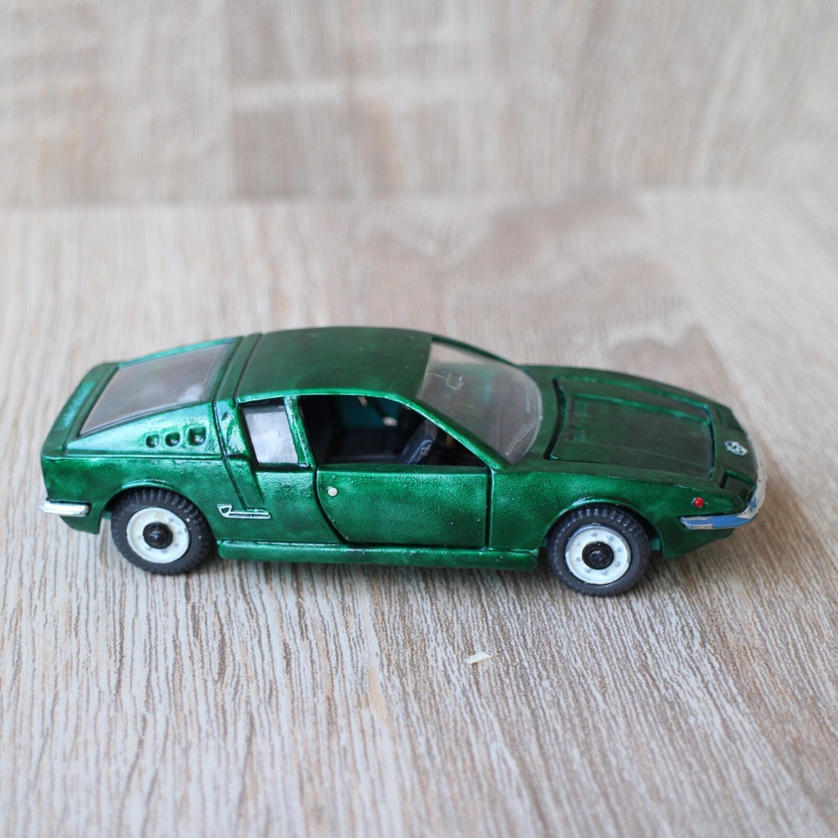 60’s Mebetoys MATRA 530 VIGNALE Mグリーン Matra 530 Vignale Mebetoys remake 1/43 Plastic | eBay