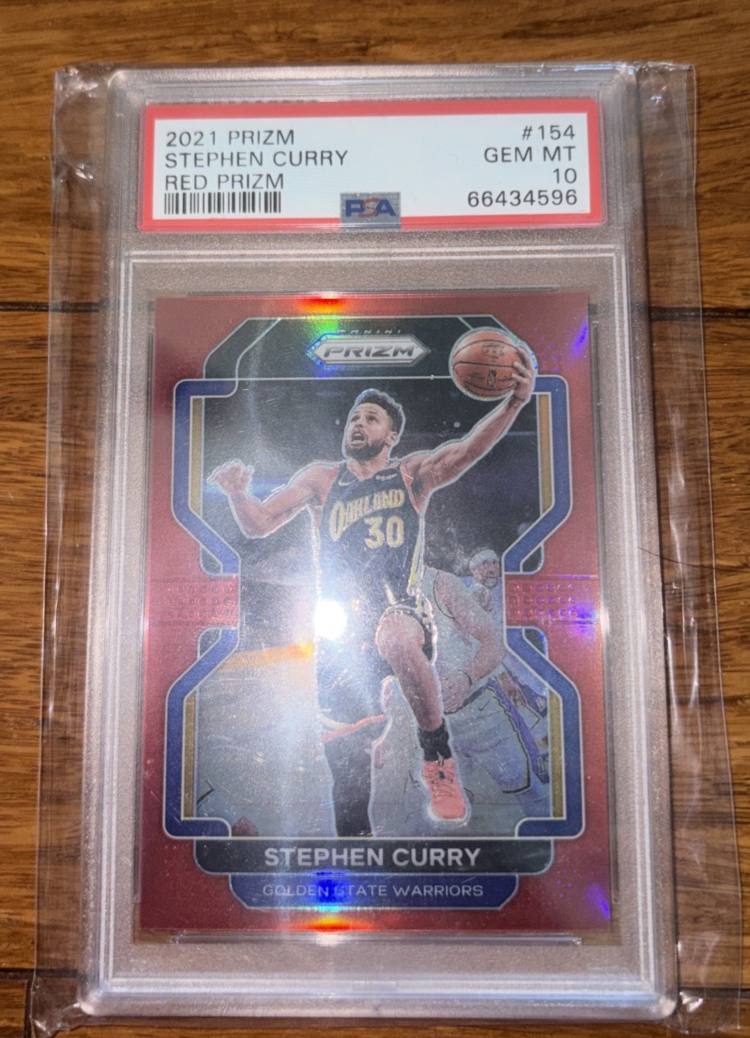 2021-22 Panini Prizm RED #154 STEPHEN CURRY 287/299 PSA 10 - FINALS MVP SEASON! view 2