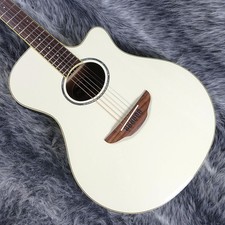 Yamaha APX600 Vintage weiße Akustik-E-Gitarre aus Japan
