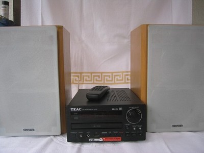 TEAC CR-H225 Schwarz mit Holz Boxen und orginal Fernbedienung Vollfunktionsfähig
