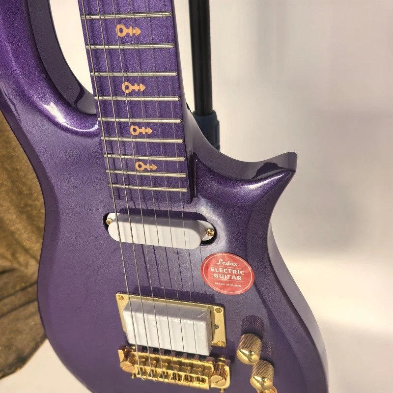 Guitare Électrique Cloud Frettes Inox Arrondies Violette Accastillage - Photo 3/4