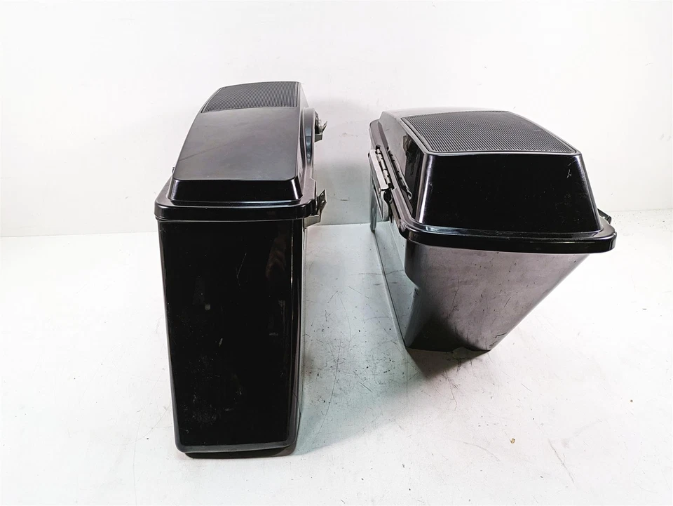 Harley Touring Electra Glide 2009 FLHTCU alforja + juego de altavoces - leer 90752-93 Foto 2 de 4