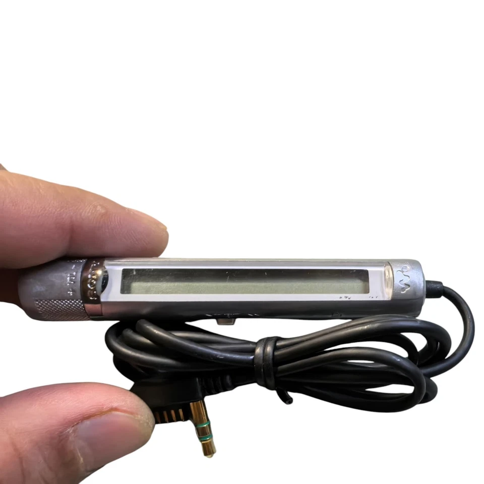 Used Remote Control RM-MC35ELK For SONY MD CD Walkman - image 3 of 4