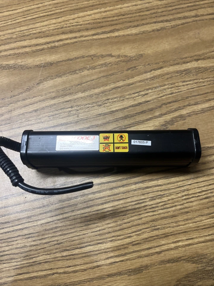 CODE 3 XT302 Dual LED Lighthead - Image 3 of 4