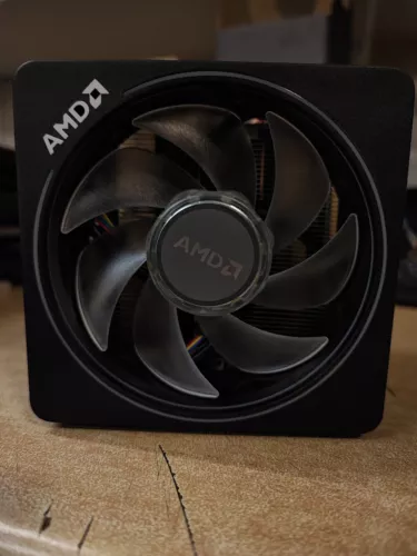 AMD Ryzen5 5600X COOLER