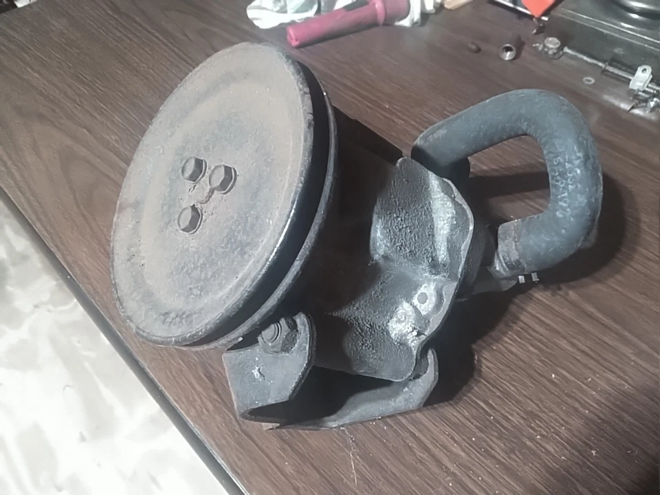 Dodge, Plymouth Chrys. 1975-80 318 V8 #7817872 AIR Pump And Diverter Valve - Image 2 of 4