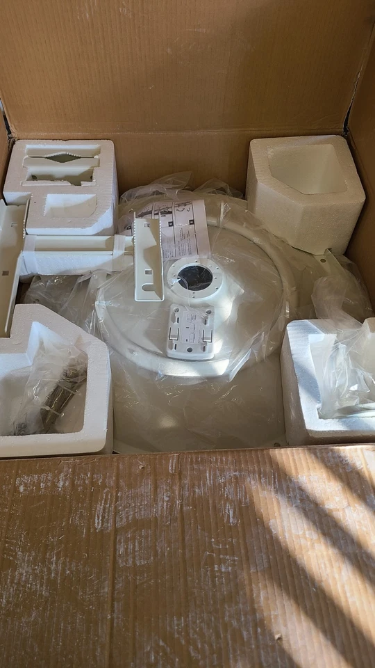 Antena de plato RocketDish 3G 26dbi nueva en caja Foto 2 de 4