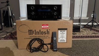 McIntosh MX120 Home Theater Processor w/original box!Excellent Condition