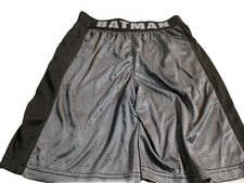 BATMAN   BOYS ACTIVE WEAR LOGO SHORTS SIZE: 6/7