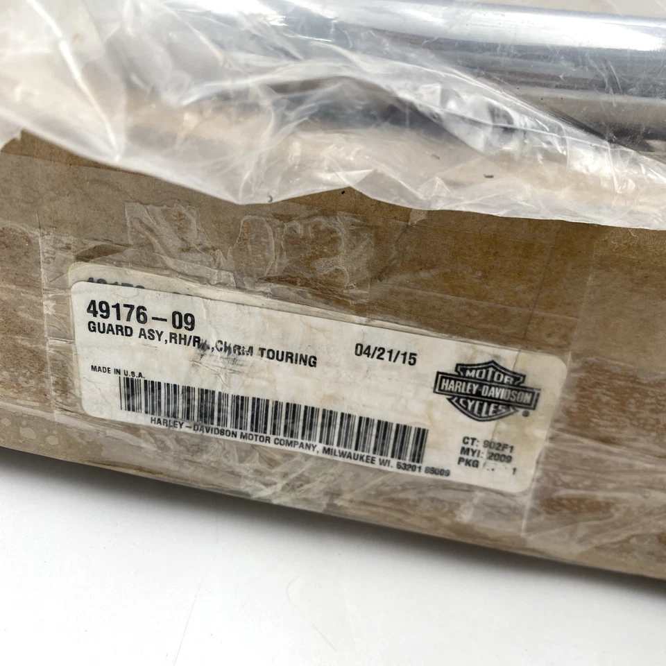 oem Harley 49176-09 RH Chrome Saddlebag Rear Engine Guard Bracket 09-13 Touring - Image 2 of 4