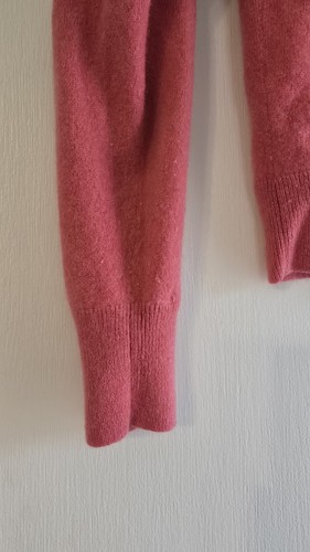 SOFT Uniqlo All Cashmere Sweater Womens Medium Pullover 34" Bust Pink - Picture 2 of 9