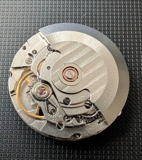 Uhrwerk Automatik (Kaliber Typ ETA 2824 2? / Klon) – DEFEKT / Bastler