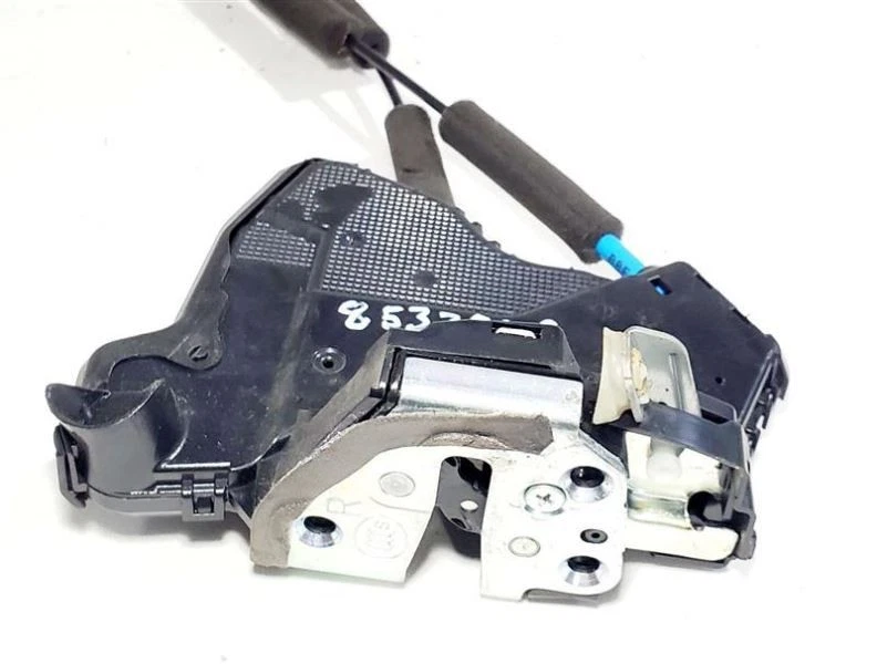 Front Right Door Lock Actuator OEM 2013 Lexus ES350 - Image 3 of 4