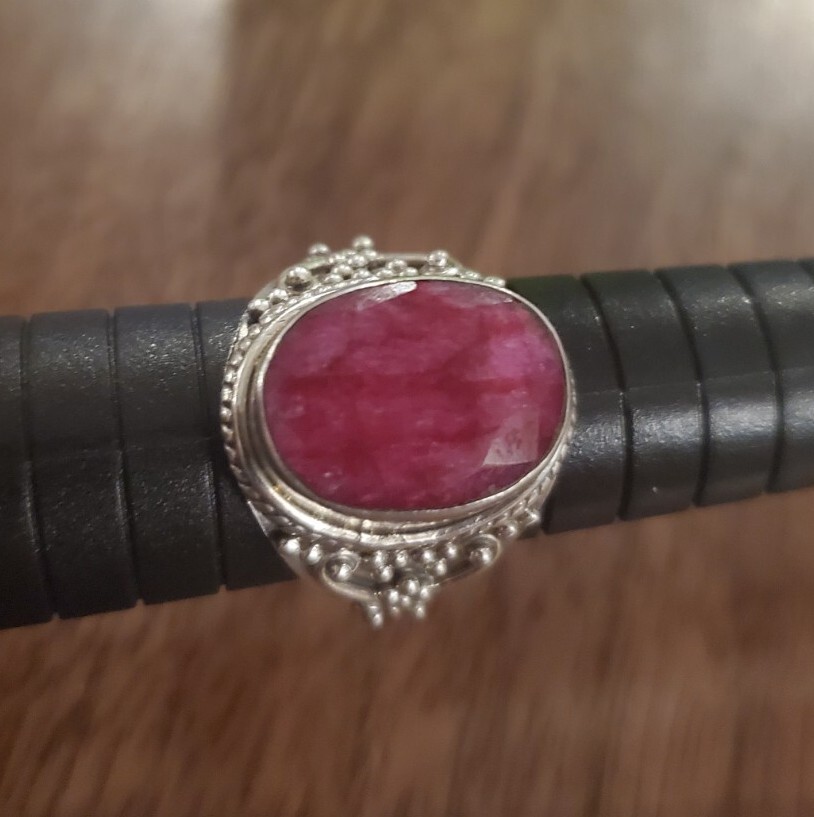 Solid 925 Sterling Silver Ring Ruby Faceted Caboc… - image 2