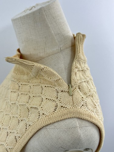St John Cream/Yellow 2 Piece Sweater Set Sz S Cardigan & Vest Santana Knit USA - Picture 7 of 9