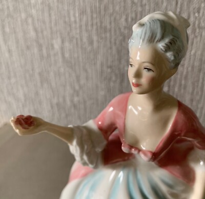 ROYAL DOULTON CHINA LADY FIGURE DOLL DIANA MODEL No HN 3266
