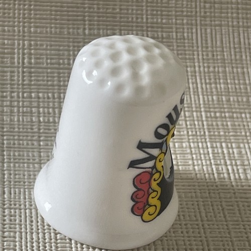Vintage Birchcroft Mouse hole Thimble Fine Bone China Made In Great Britain - Picture 3 of 7