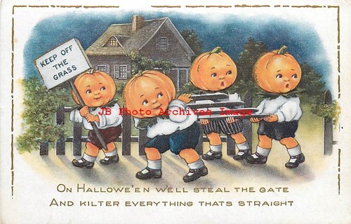 Halloween, Whitney No WNY50-2, JOL Head Boys Stealing a Fence Gate