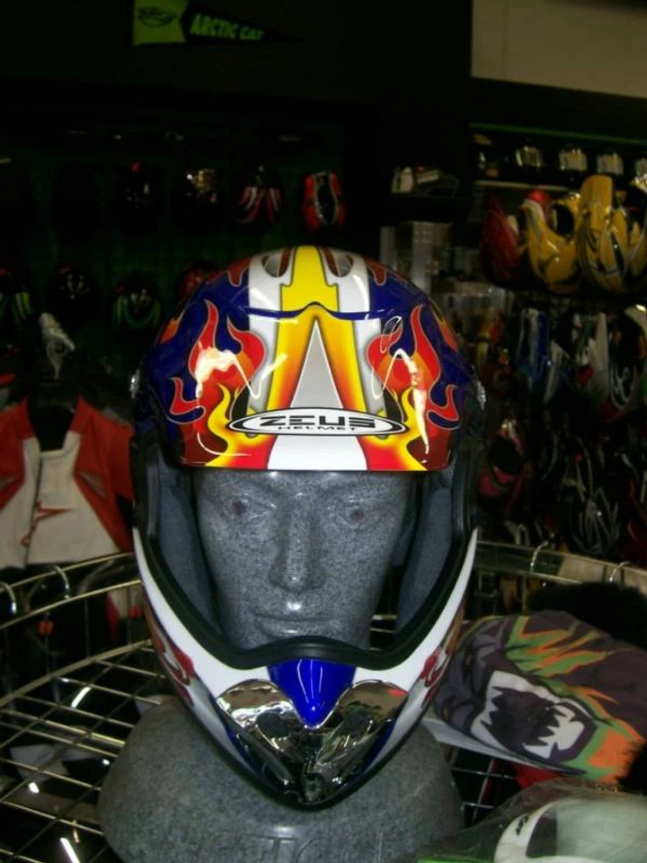 ZEUS - Dirt Bike / ATV / MOTOCROSS HELMET- ZS 901 - Size XXL - C16 Blue Flames Foto 2 de 4
