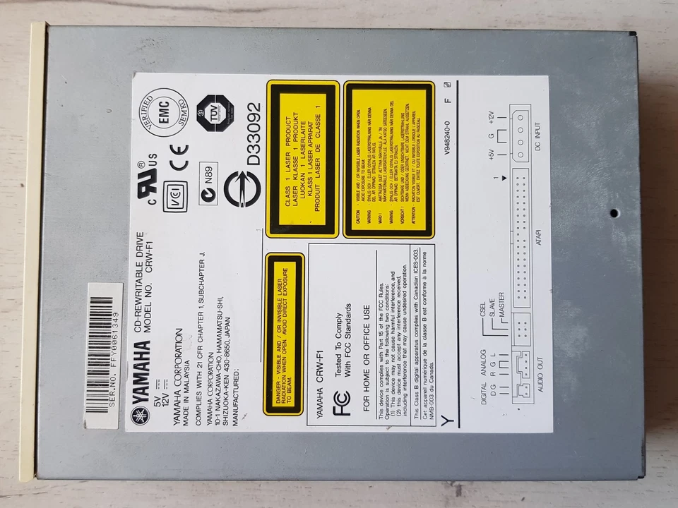 Yamaha CRW-F1  Burn audio discs at 1x speed ! - Image 4 of 4