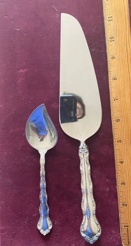 TARA  STERLING SILVER BY REED  BARTON BIDDING JELLY  & CAKE SERVER BOTH 1 BID