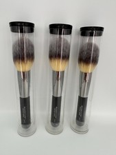 IT Cosmetics Heavenly Luxe Wand Ball Brush #8...
