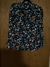 NWOT Express Floral Print Portofino Top Blouse - M
