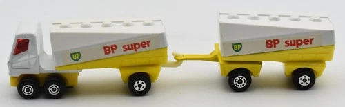 Matchbox Superfast TP17 Double Tanker Set BP Super white. Twin Pack. Lesney