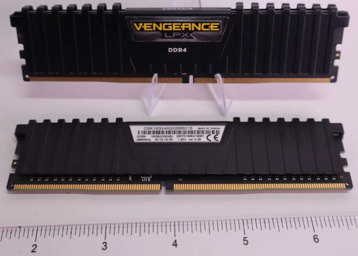 Corsair PC4-21300 (DDR4-2666) Bus Speed Computer RAM 16 GB Total