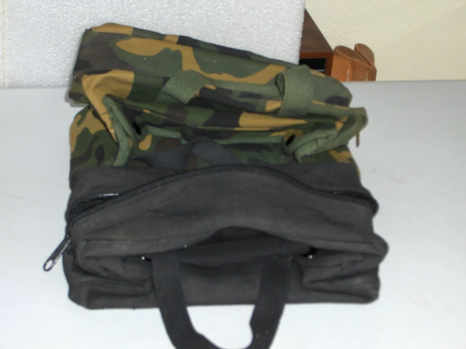 (2) Bolsa de herramientas de lona de algodón TEXSPORT, 2 bolsillos, 11"x6"x7", 11820, negra y camuflaje. Foto 2 de 4