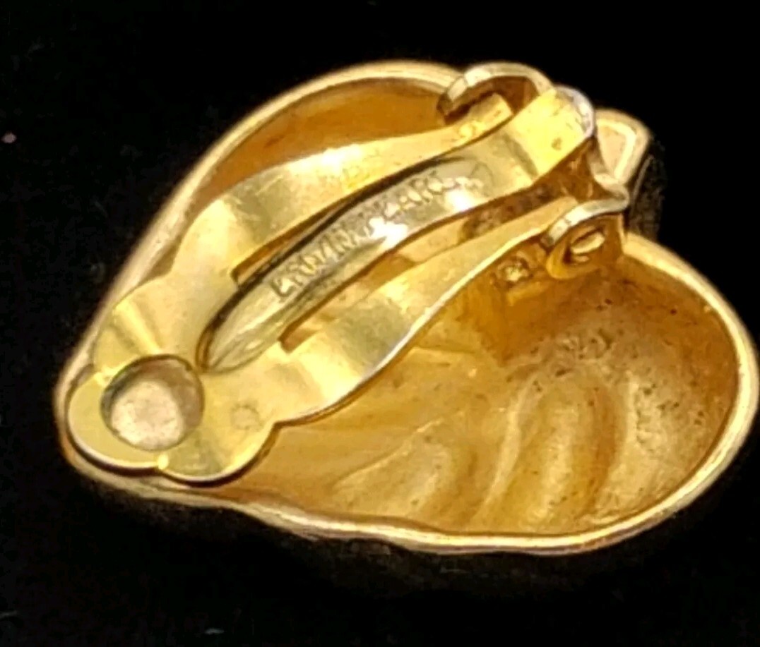 Picture 6 of 8