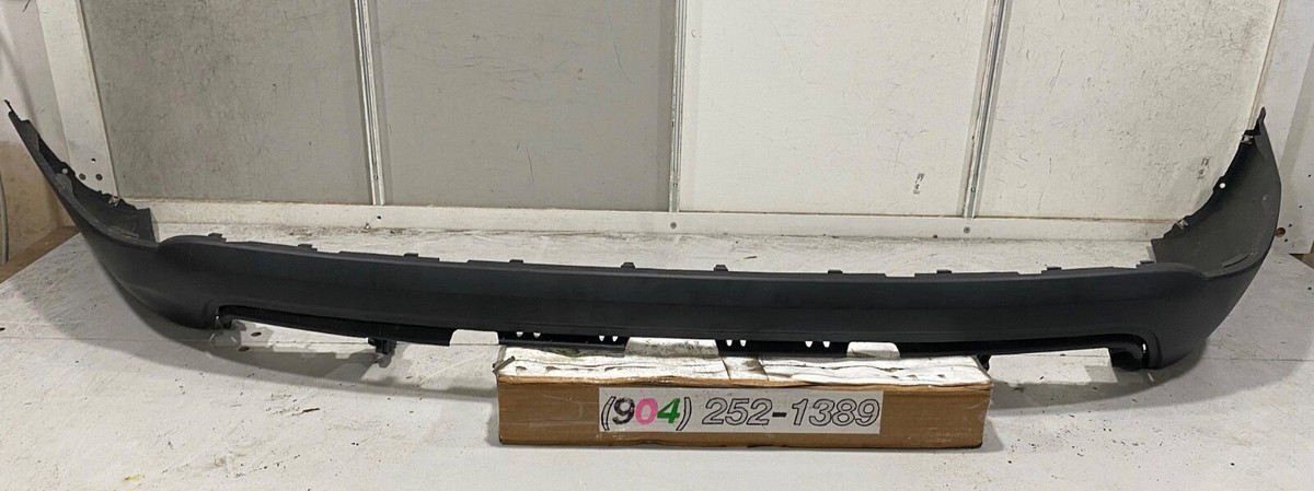 2016-2017 FORD EXPLORER REAR LOWER BUMPER COVER OEM FB53-17F954