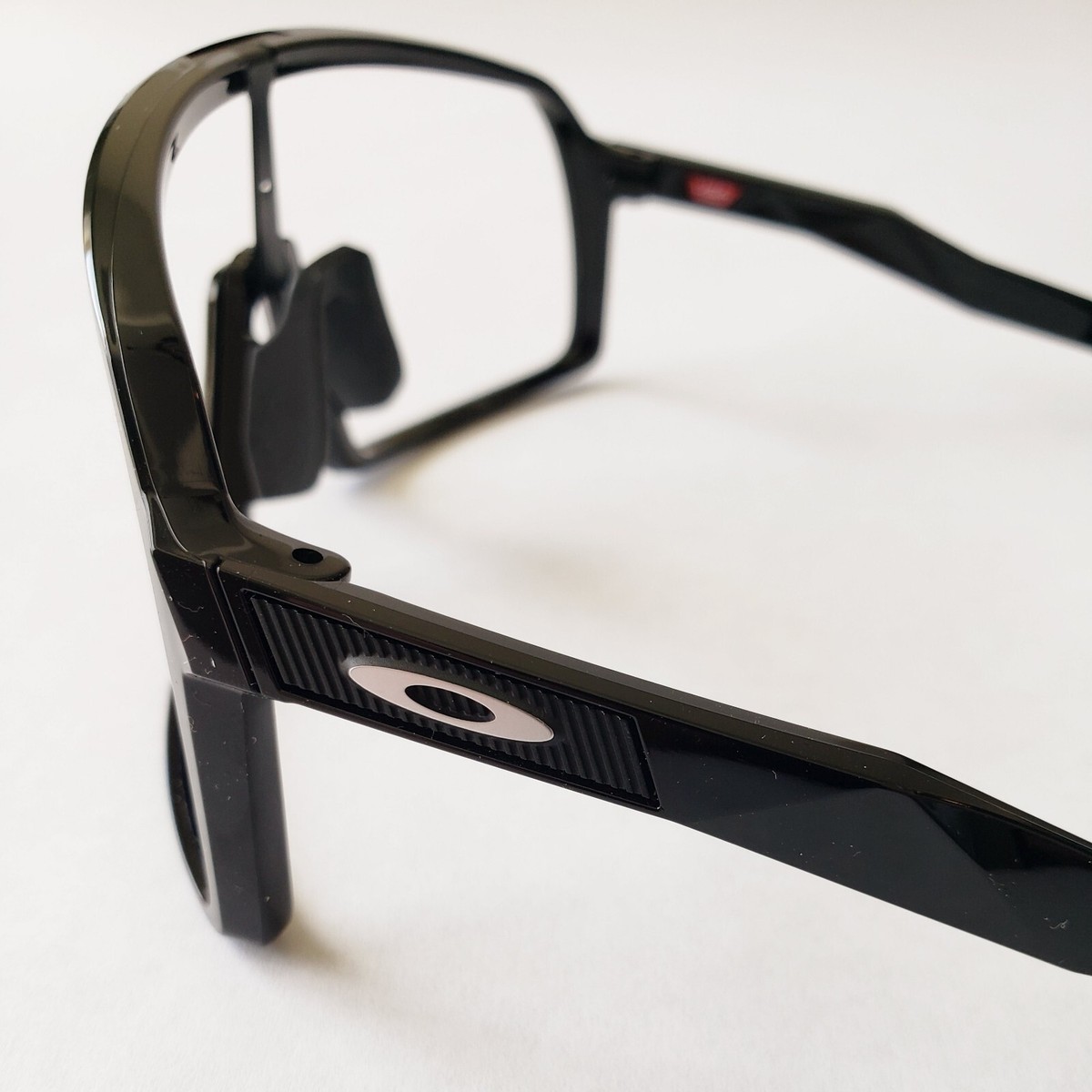 アクセサリー Oakley Sutro Oakley Sutro Polished Black Silver Icons Replacement Frame
