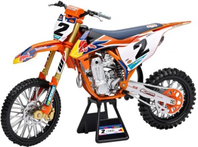 New Ray Toys 49683 1:6 Scale Red Bull KTM 450 SX-F (Cooper Webb)