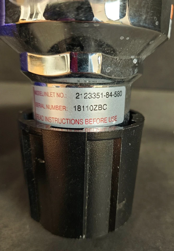 Regulador de gas Concoa dos etapas CGA 580 entrada Foto 2 de 4