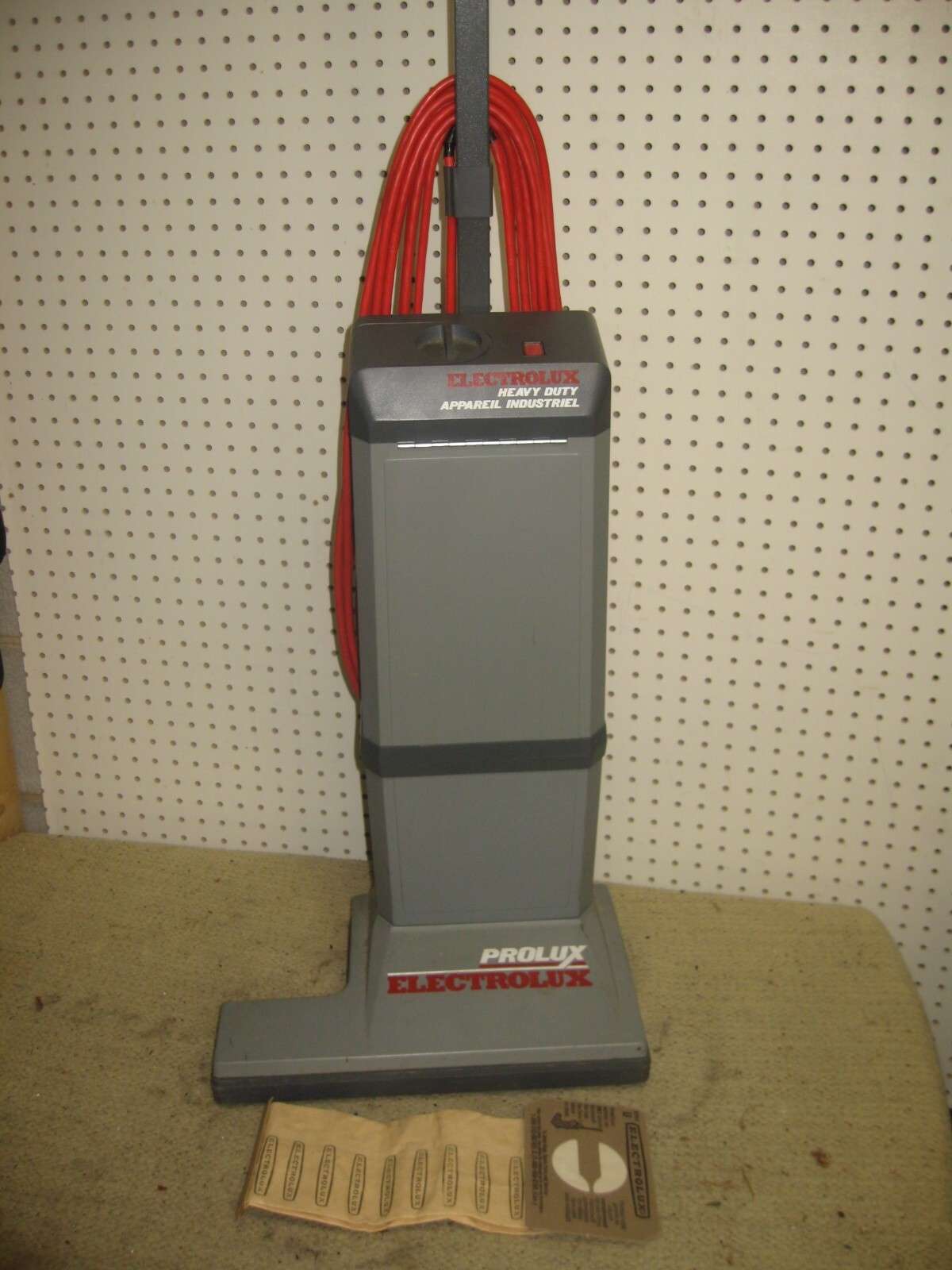 Electrolux Prolux Heavy Duty Commercial Upright Vacuum Cleaner Rug