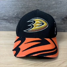 Anaheim Ducks Hat Cap Mens L/XL Black NHL Hockey Reebok Center Ice Team Issue