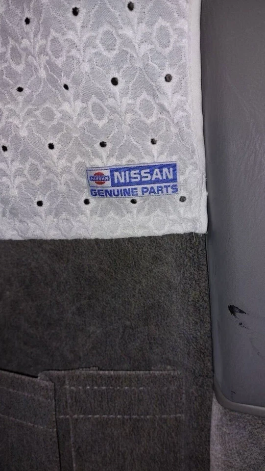 Fundas de asiento con medio cordón Nissan Y33 Cima / Infiniti Q45 97-01 Foto 3 de 4