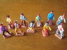alte Indianerfiguren, "Plasty", 10 Cowboys