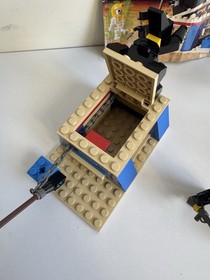 Lego System Adventurers 5938 Oasis Ambush, 100% Complete with Manual