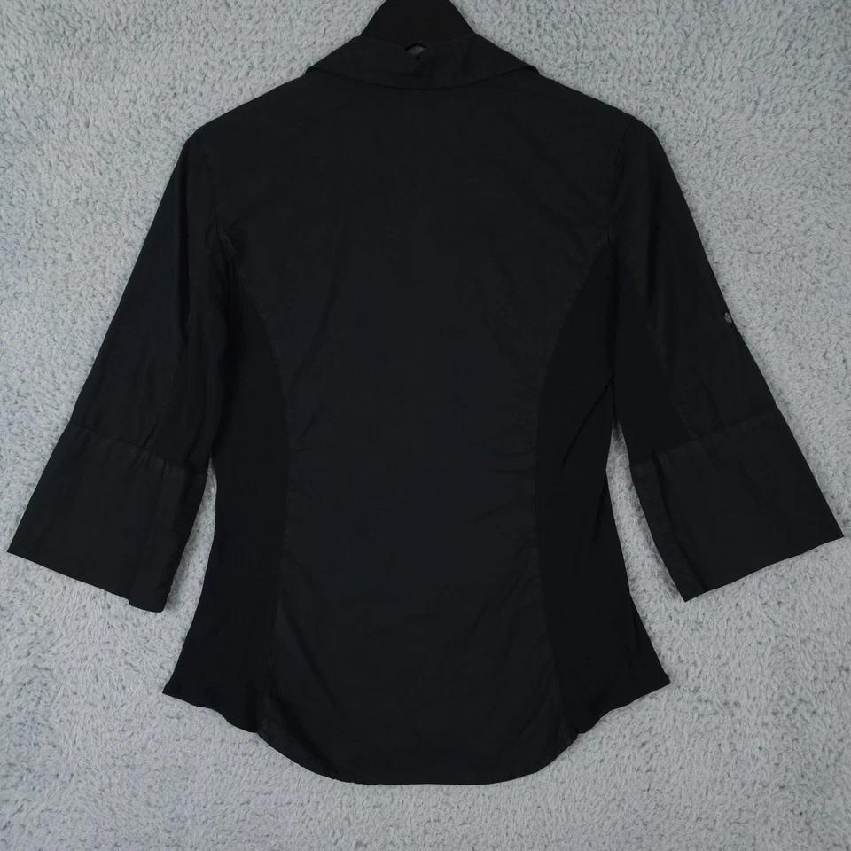 Camisa James Perse feminina 2 EUA M preta painel de contraste 3/4 rolo aba manga botão - Imagem 2 de 4