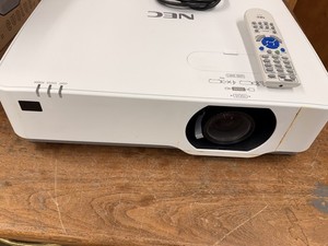 NEC NP-P605UL 6000 Lumen WUXGA Laser 3LCD Projector *Read Desc*