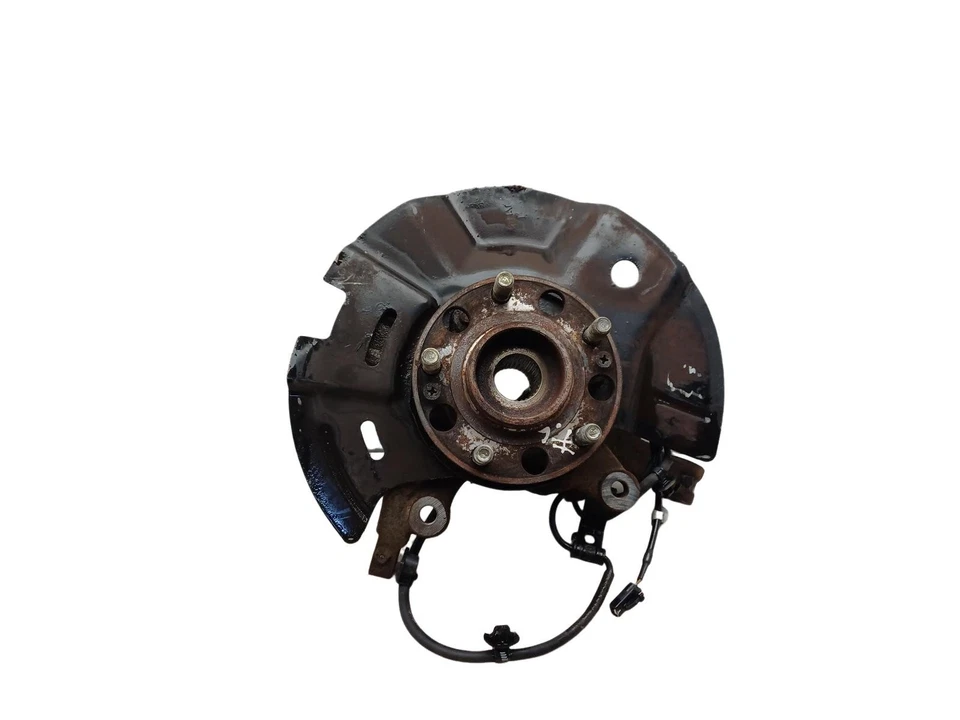 Hyundai Santa Fe Hub Stub Axle Left Near Side Front 2.2 Diesel 6 Speed Auto 2016 - Image 2 of 4