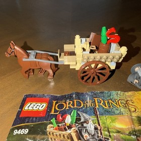 LEGO The Lord of the Rings: Gandalf Arrives (9469) Incomplete No Box READ