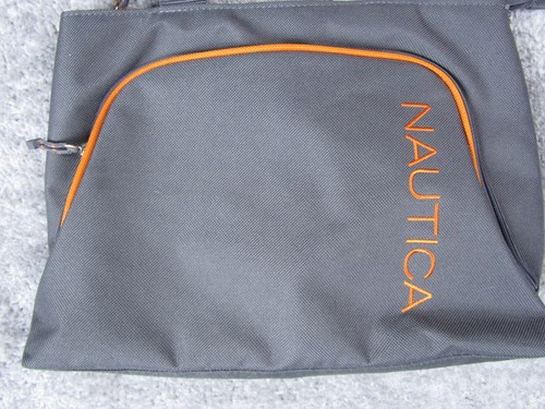 Bolso de Mano Nautica Gris Bolso de Gimnasio, Tamaño Medum, Ropa Activa Informal Nuevo con Etiquetas - Imagen 3 de 11