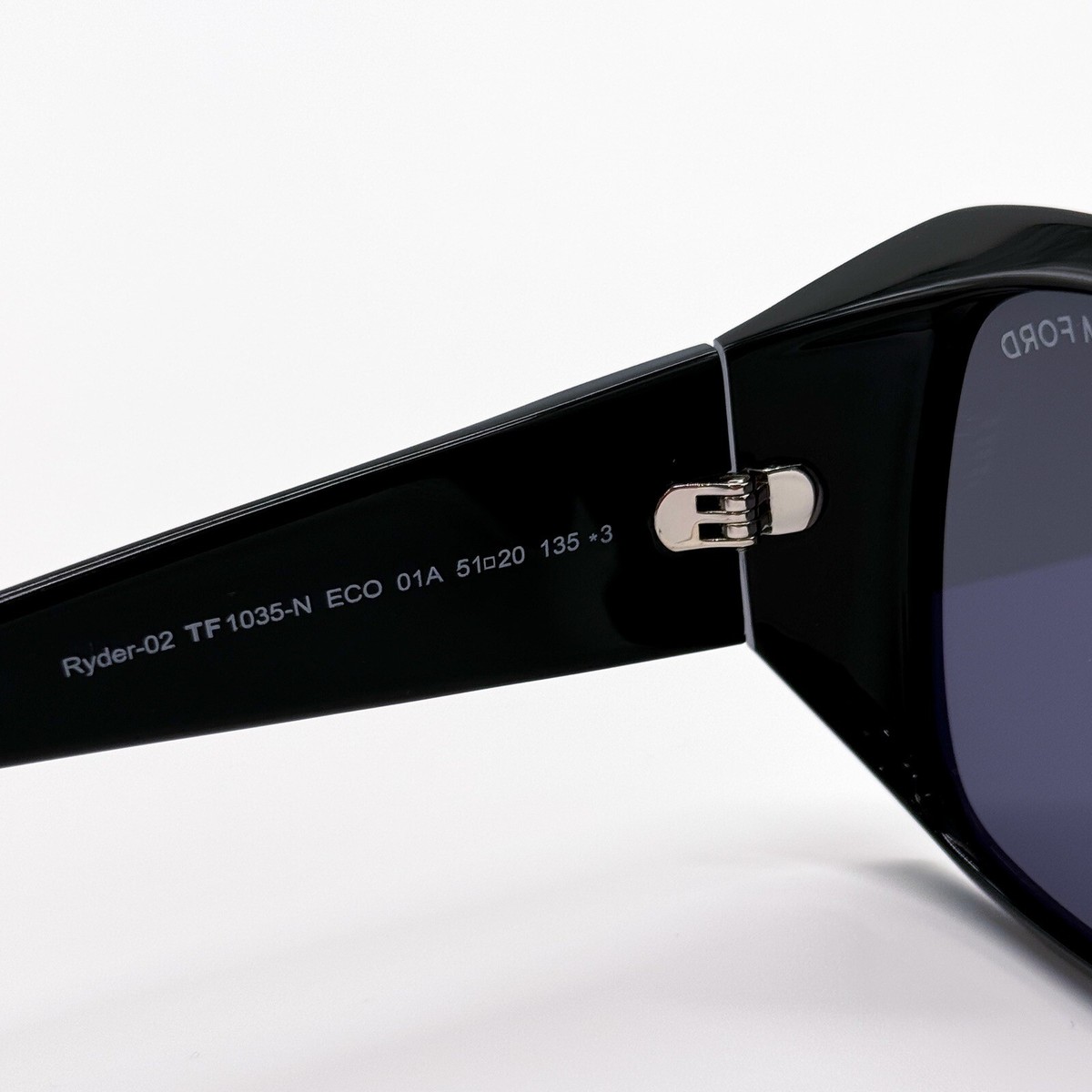 Tom Ford Sunglasses TF1035N-01A-51 New with tags TOM FORD FT1035-N 01A Shiny Black/Smoke 51-20-135 Sunglasses  main image 3