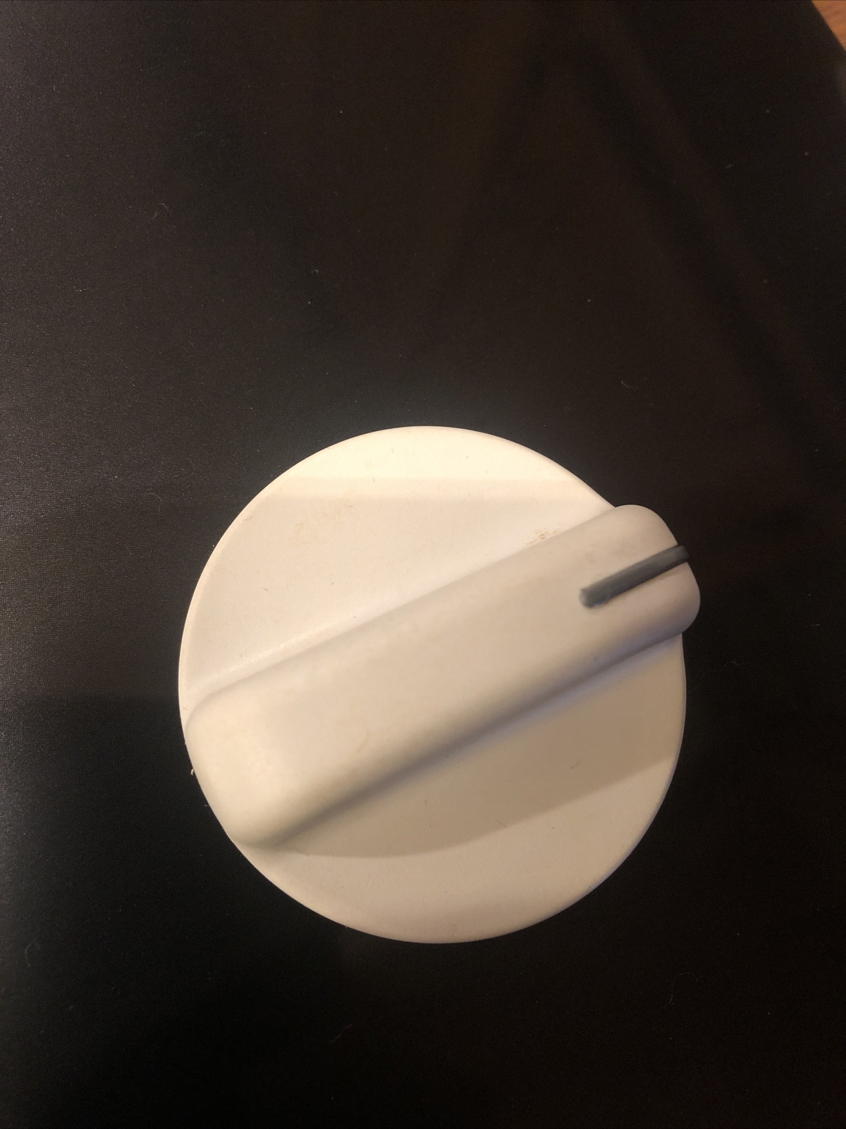 Whirlpool Estate Range Oven White Temperature Knob 3196213 KIP 5917 AP2989782-image