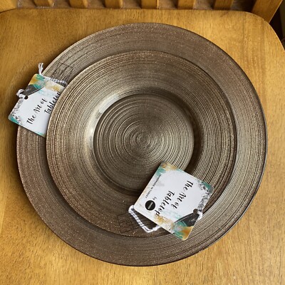 Creative Converting Gold Glitter Square Dinner Plates - 18 Pack 9 Inch Disposable Plates