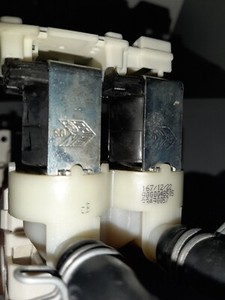 Einlassventile komplett mit AquaStop-Schlauch für Bosch-Waschmaschine