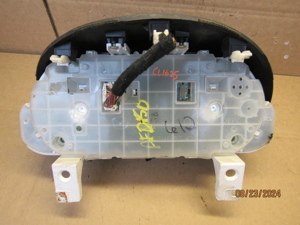 Mazda 3 2010 cabezal de instrumento velocímetro medidor panel OEM Foto 2 de 4